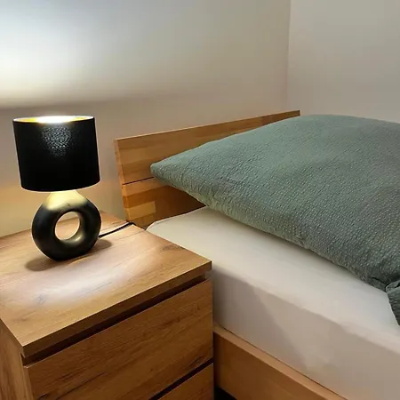 Ferien-monteurwohnung * Zossen